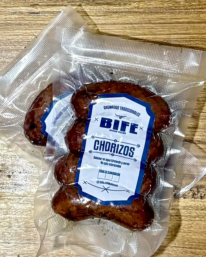 Chorizos ahumados BIFE envasados al vacío